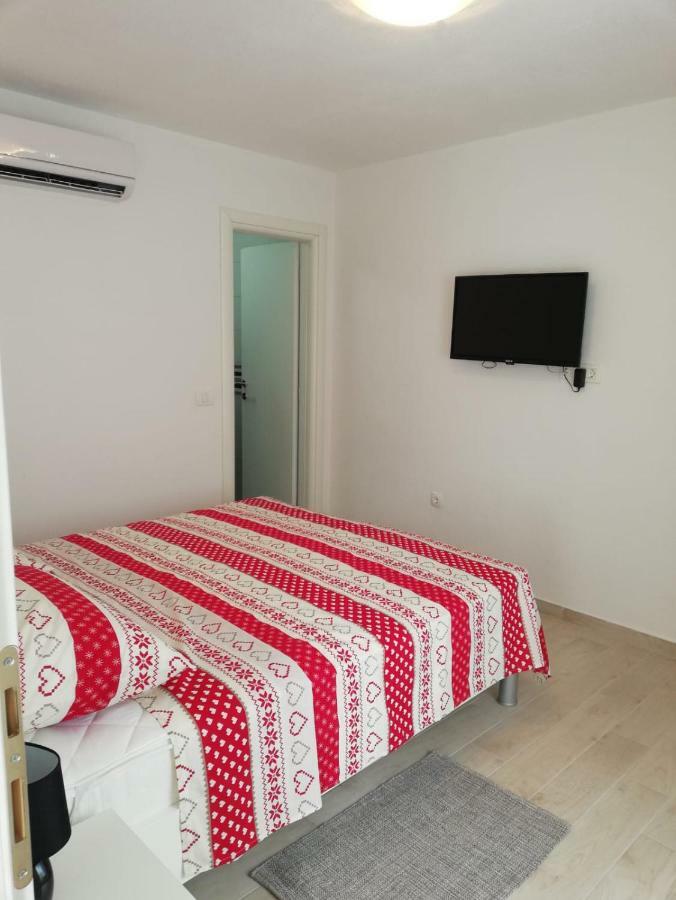 Apartment Porat Trogir Exterior photo