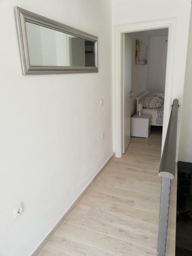 Apartment Porat Trogir Exterior photo