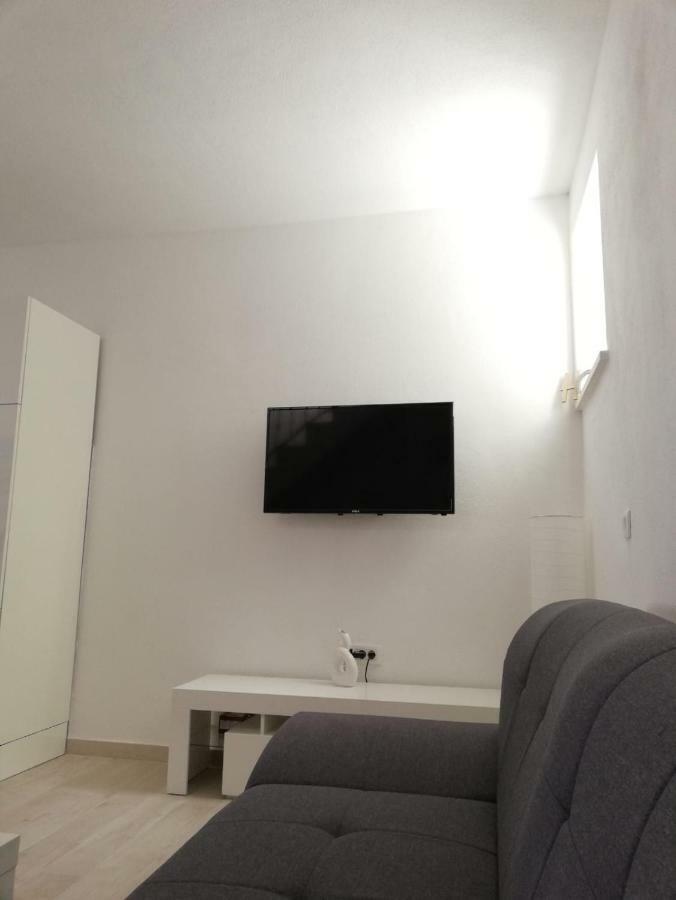 Apartment Porat Trogir Exterior photo