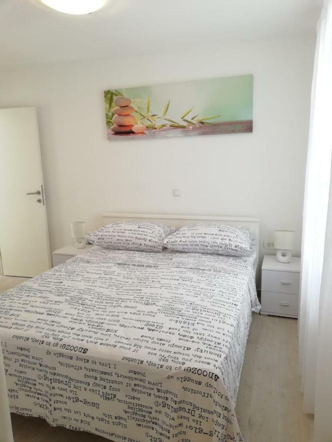 Apartment Porat Trogir Exterior photo