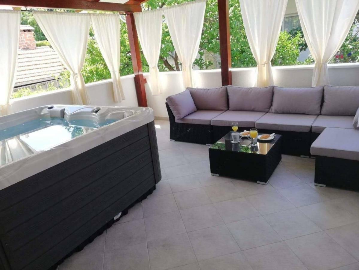 Apartment Porat Trogir Exterior photo