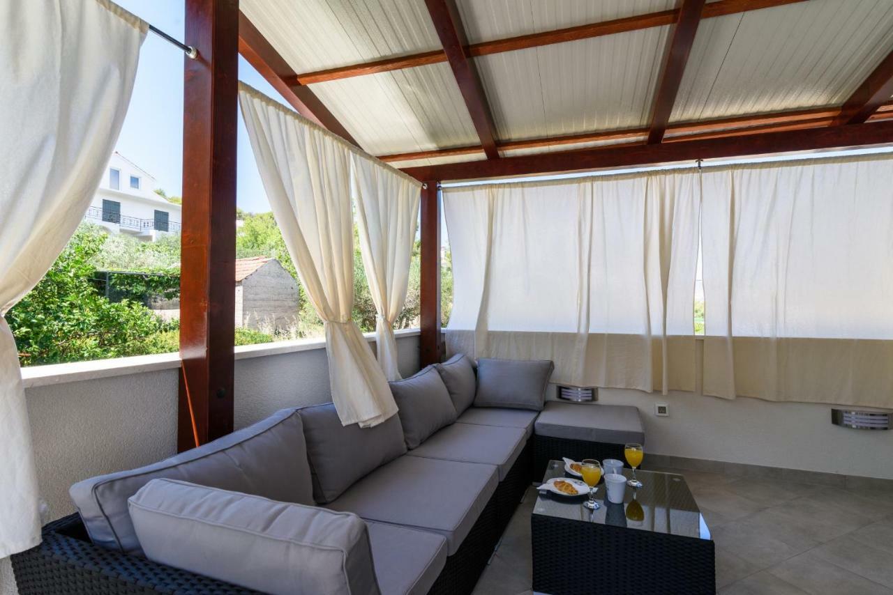 Apartment Porat Trogir Exterior photo