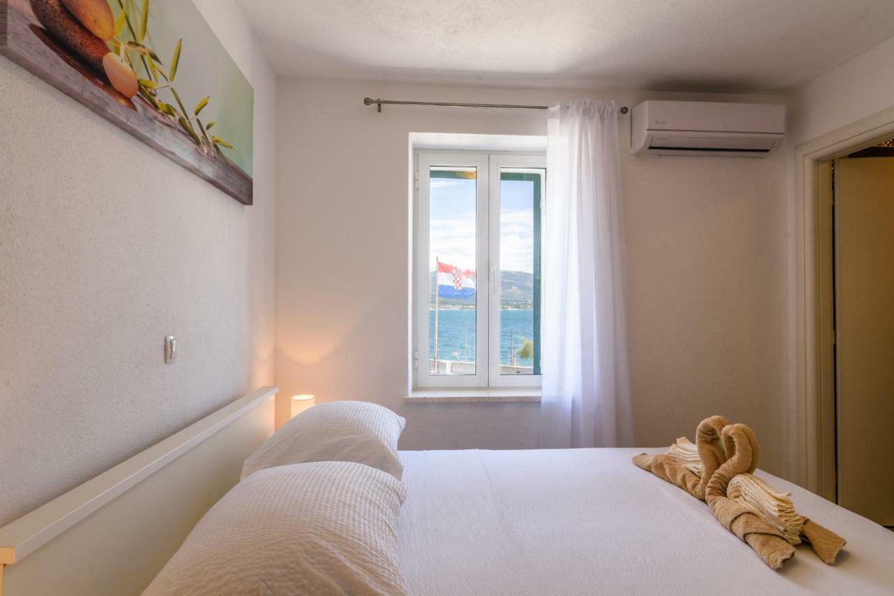 Apartment Porat Trogir Exterior photo