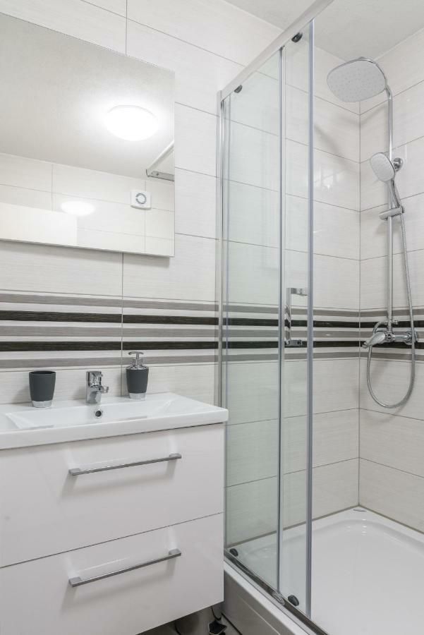 Apartment Porat Trogir Exterior photo