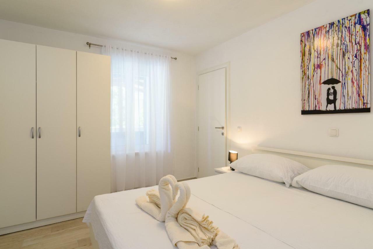 Apartment Porat Trogir Exterior photo