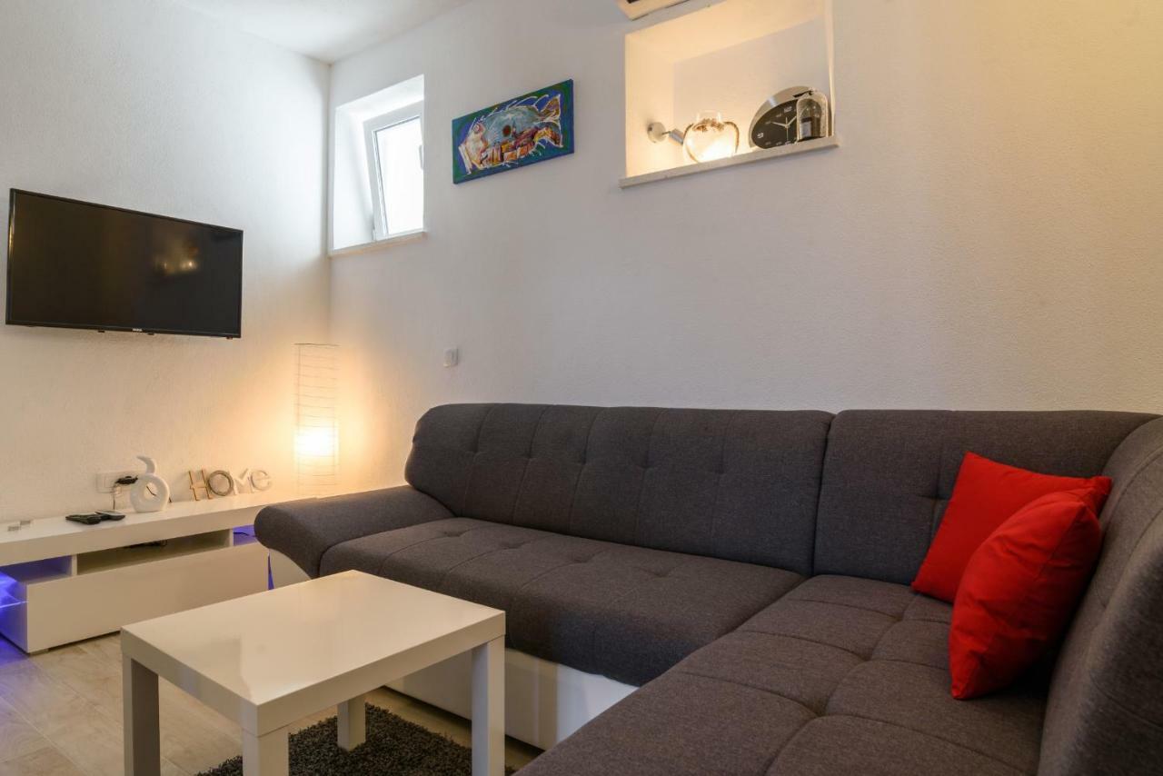 Apartment Porat Trogir Exterior photo